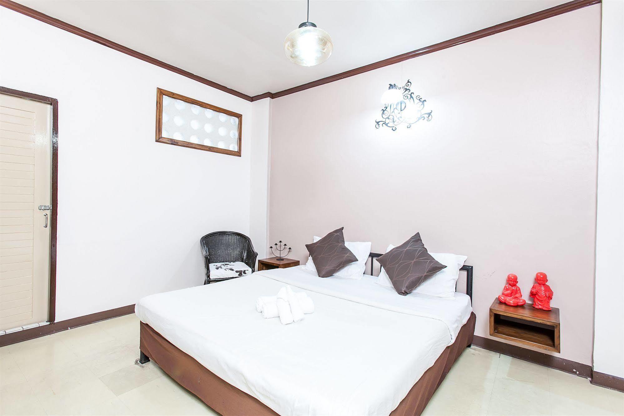 Anoma Bed And Breakfast Chiang Mai Bagian luar foto