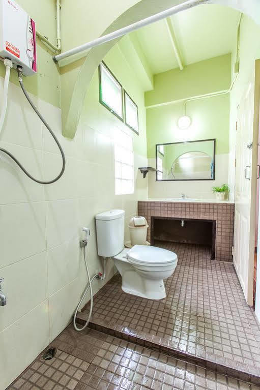 Anoma Bed And Breakfast Chiang Mai Bagian luar foto
